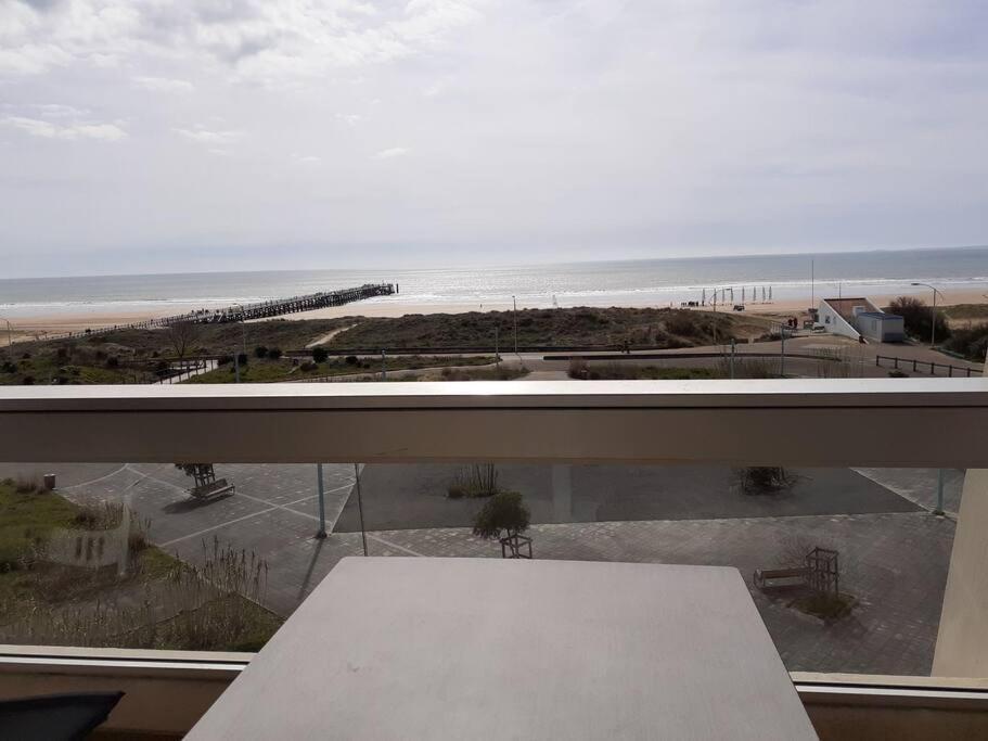 Appartement Vue Mer 4 Personnes Les Bains Экстерьер фото